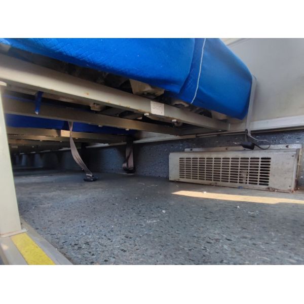 Golden Dragon Used Coach Bus 47 Seats Luxury Second Hand Tourist Bus