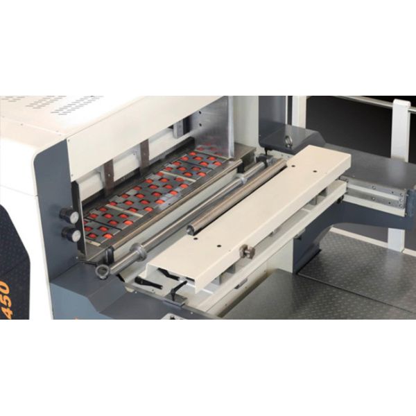 RINO Automatic Die Cutting And Creasing Machine 5000 Sheets/H