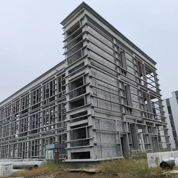 Multi Storey Steel Building with Steel Deck Flooring