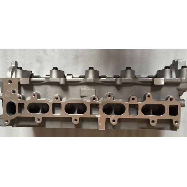 HYUNDAI Santa Fe 2.0 CRDI D4EA Complete Cylinder Head / Tucson D4EA 2007 up