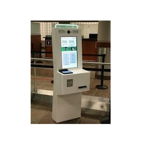 3G 4G Module LCD Digital Signage Windows OS With Earphone