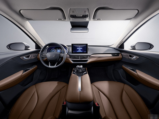 Hongqi Pure Electric Sedan 4×2 Automatic Transmission Vehicle Automobile