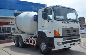 China Euro III Refurbished Concrete Mixer Trucks Zoomlion Mixer Truck 10m3 With HINO 700 Chassis wholesale