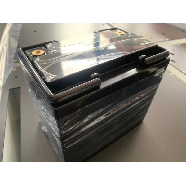 12V 24V 200Ah Lithium Battery New Energy Lithium Battery Power Charging Cablesystem With Battery Lithium Ion All In One