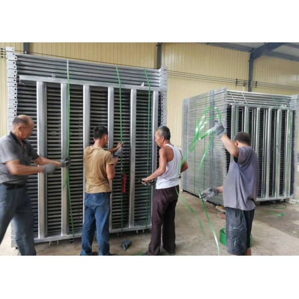 Australia Standard Steel Cattle Fence , Galvanized Horse Fence Panels With 5 / 6 Rail