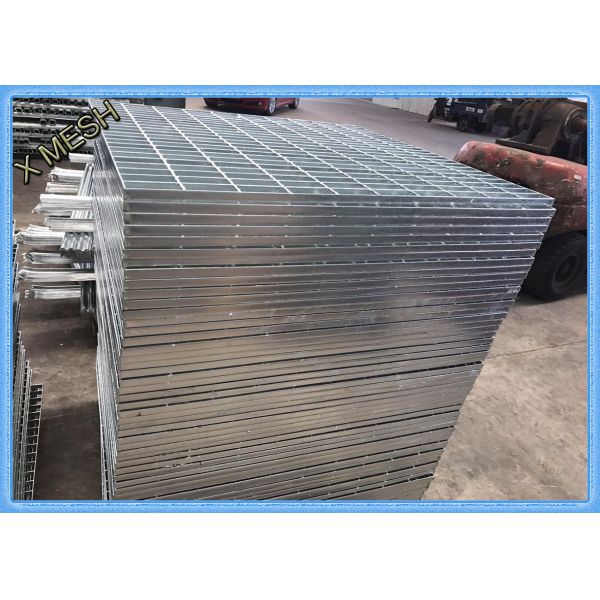 Flattened Expanded Metal Grating Press Sheet Locked Steel Bar For Platform Footpath
