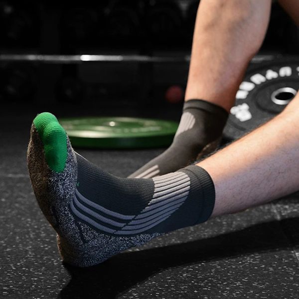 Cushion Padded Custom Cycling Socks Breathable Crew Bike Riding Socks