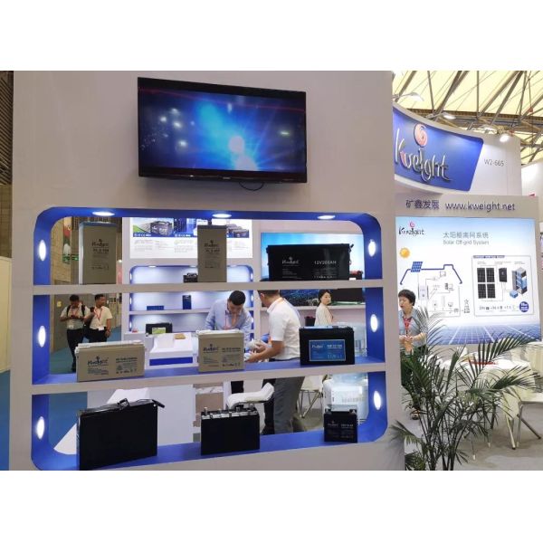 12.8V 110Ah Lithium Portable Power Box LiFePO4 Mobile Power Station Backup