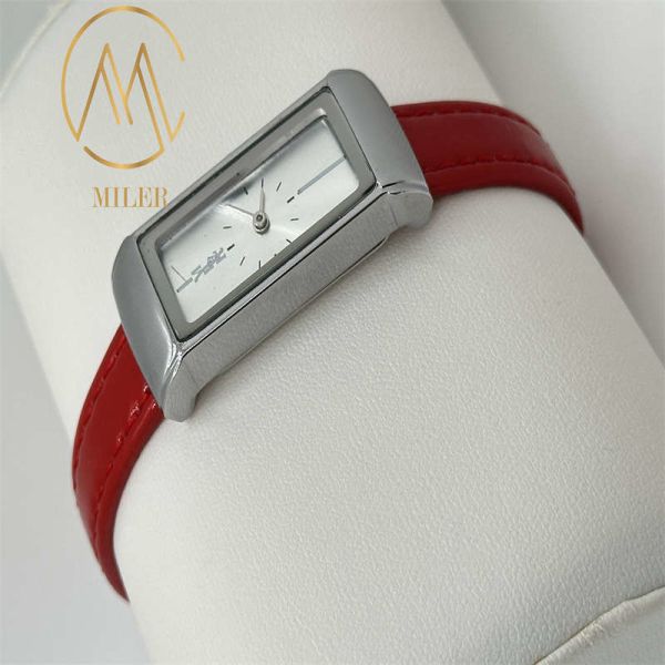 ML-111 Personalized Leather Strap Quartz Watch / Quartz Wrist Watch for Ages 18-45
