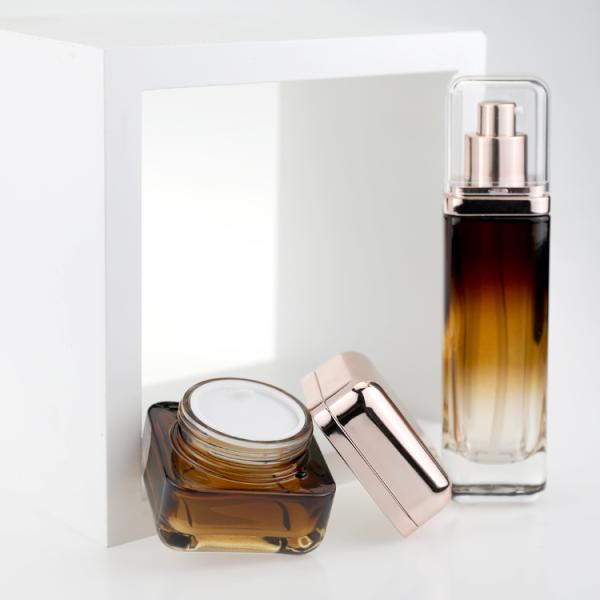 Empty Square 120ml Lotion Glass Bottles Spray Pump 4 Oz Amber Glass Bottles