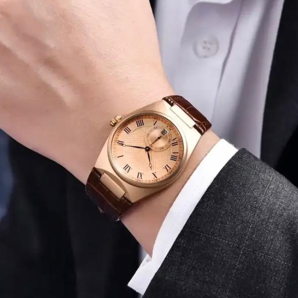 Alloy Case Waterproof Quartz Watch Shock Proof Leather Strap Quartz Watch