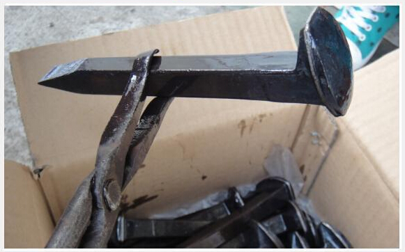 Track Carbon Steel 4.8 Grade Railway Dog Spikes AREM Q235