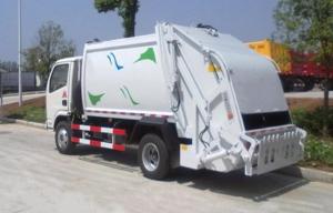 China Big Loading Capacity Solid Waste Management Trucks With Collection Box on sale