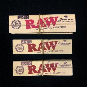 China Customized Smoking Rolling Paper Natural Gum Unflavored With Tips on sale