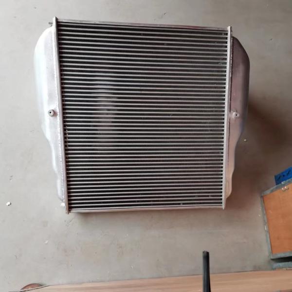 Isuzu Heavy Truck Intercooler Assembly 5 Countries 6 Emissions