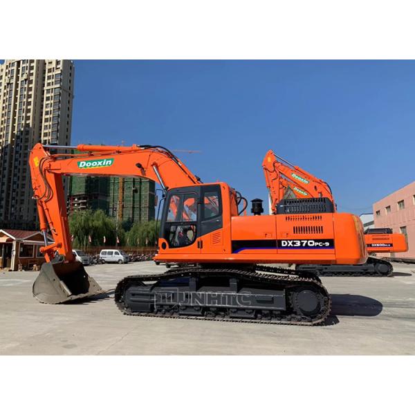 3 Axles 12 weheels container 50 tons heavy duty Van Semi Trailer 1