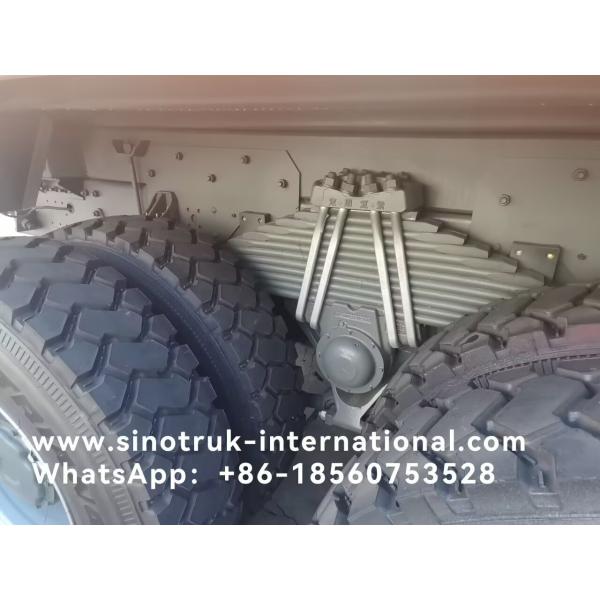 SINOTRUK Heavy Duty Tipper Dump Truck LHD With Unilateral High Strength Skeleton Cab Yellow