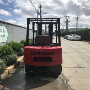 China japan nissan 3ton forklift good condition used forklift FD30 3ton Japan original for sale at low price wholesale