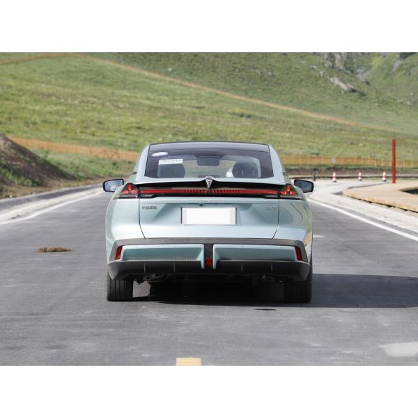 High Speed Sedan Electric Car 5 Seater Electric Car Changan Blue Sl03 170km/h