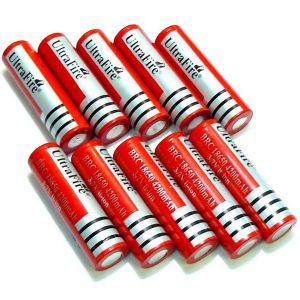 China UltraFire 4000mah 3.7V 18650 Cheap Li-ion Batteries Rechargeable Battery wholesale
