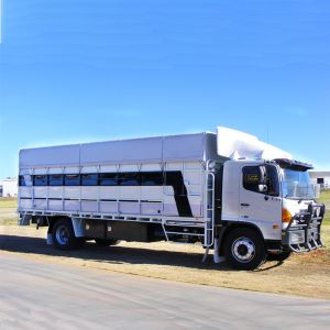 China 500gsm PVC Coated Commercial Flatbed Truck Tarps wholesale