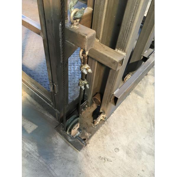 700kgs 4m Warehouse Elevator Lift Vertical Guide Rail Lift Vertical Cargo Lift Elevator CE TUV