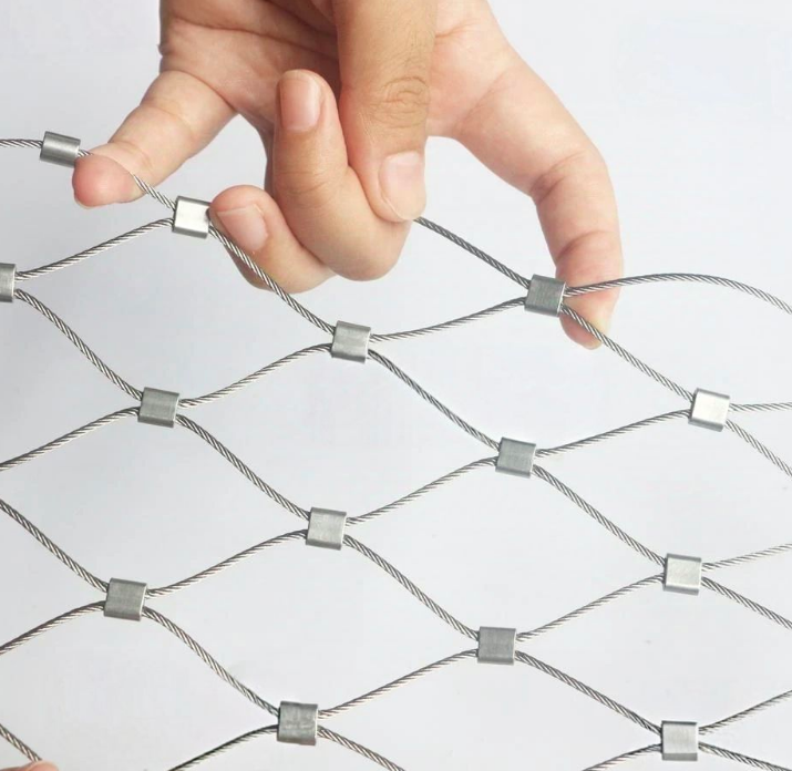 China With Fixing Buckles Steel Wire Rope Safety Netting Stainless Steel Rope Netting For High-altitude Fall Protection wholesale