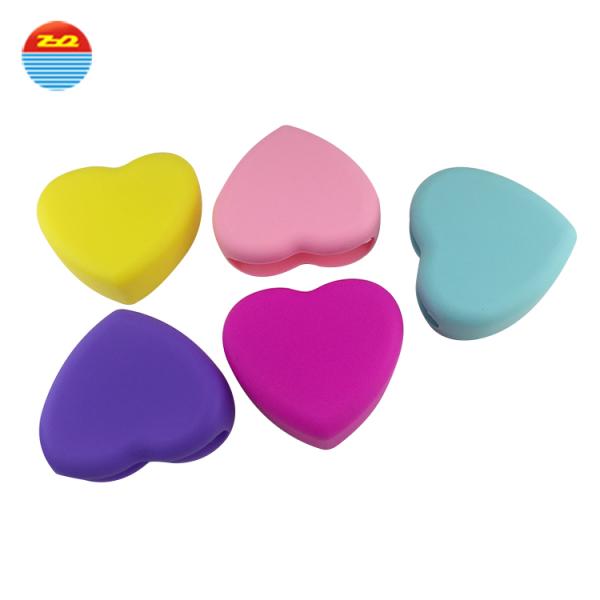 Household Items Dish Wash Scrubber , Heart Shaped Dish Cleaning Brush