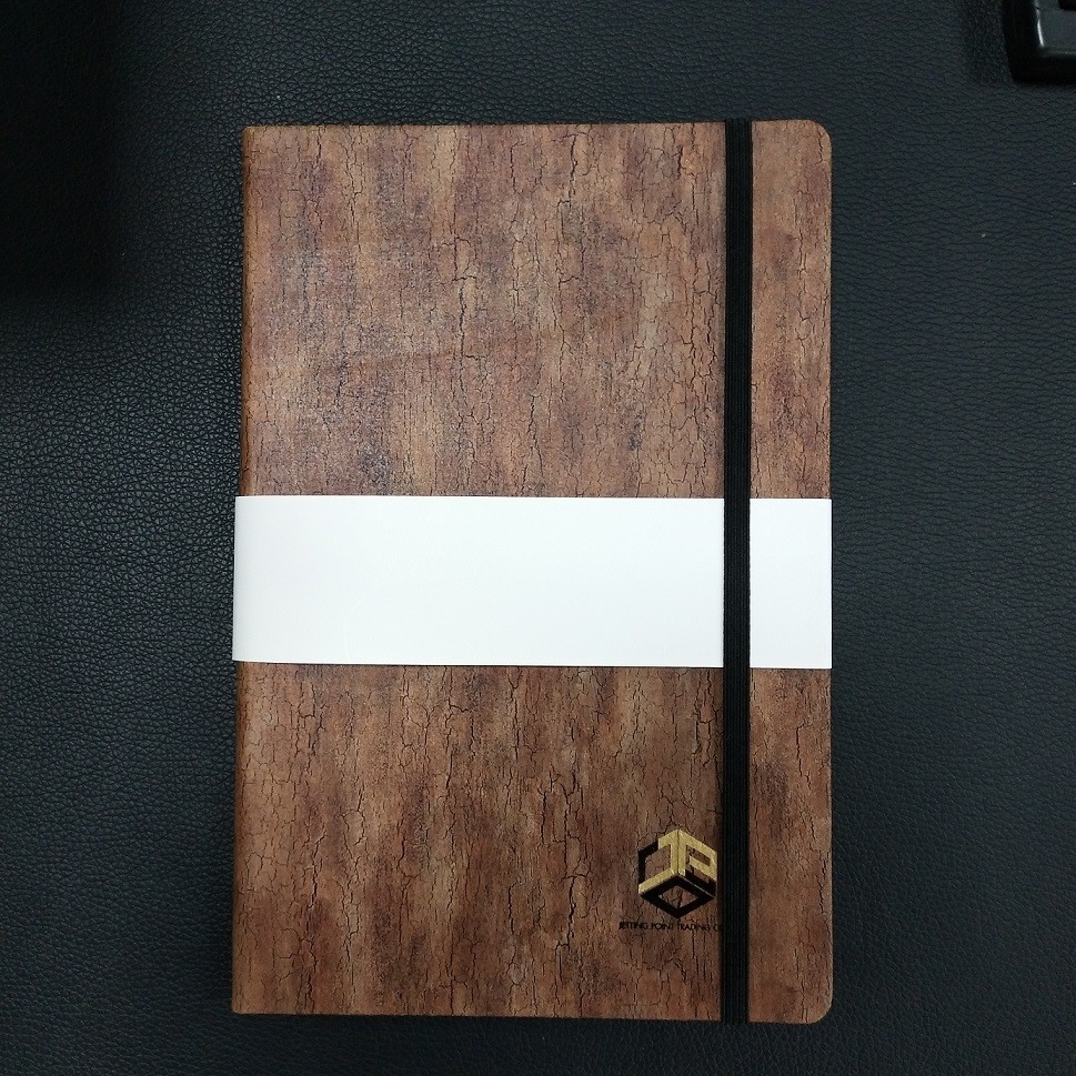 China Factory directly wholesle A5 Size 8''x5'' Eco-Friendly Natural Cork Notebook with Pen Loop &amp; Page Dividers Gifts wholesale