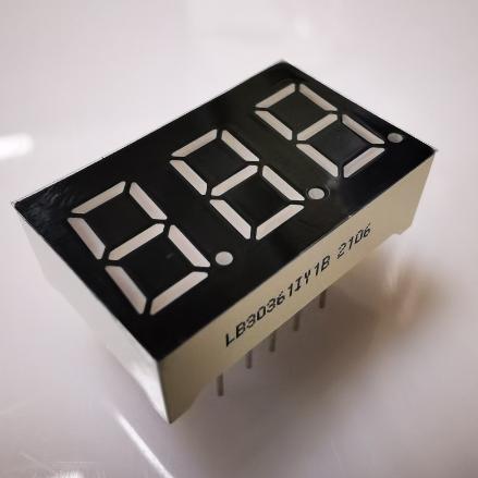 7 Segment 3 Digit 9.2mm Super Bright Amber LED Display Common Anode for Panel