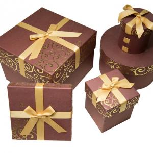 China Chocolate Custom Gift Packaging Box Cardboard Insert Gift With Ribbon wholesale