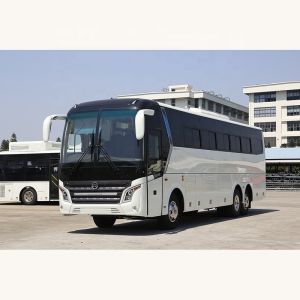 China s Refurbished 57 Seats Coach Used Buses with 6 8L Engine Capacity and G.V.W of 15000kg wholesale