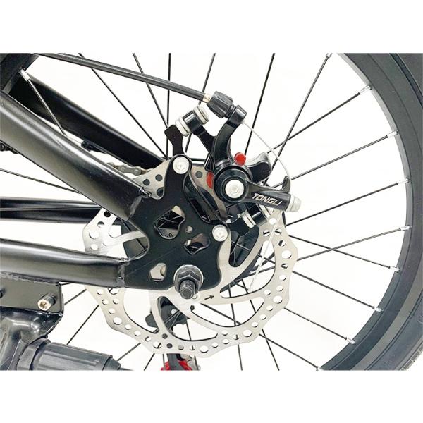 Modern Outdoor Activities 20 Inch Folding Bicycle With Steel Frame And 7 Speed Gears