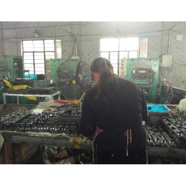 Replaceable Black Clip On Rubber Track Pads Noise Reduction 400mm Length