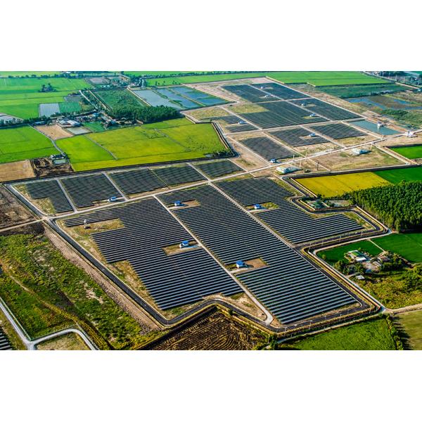 Home Use Solar Panels 650W Solar Panels Half Cell Monocrystalline Solar Panel Supplier