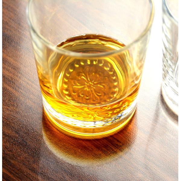 Wholesale Concise Tumbler Drinking Glasses Customized Embossed Flower Pattern Double Old Fashion Glass Cup