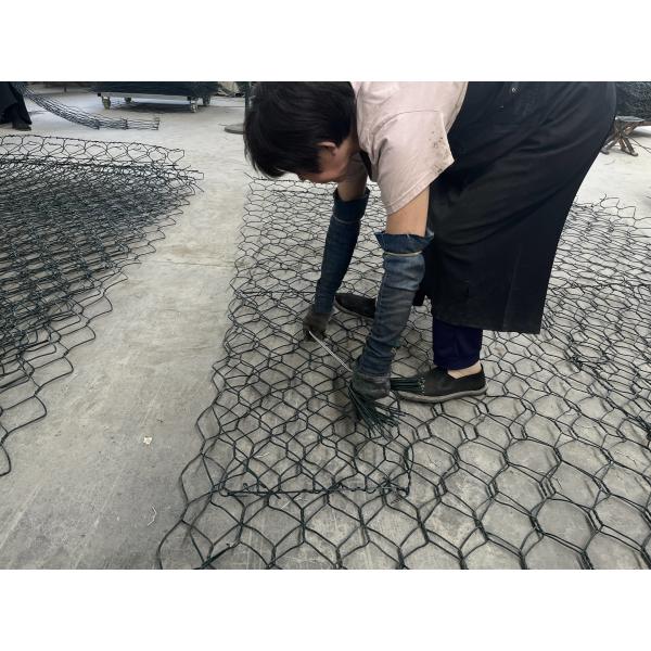 PVC Coated Galvanized Wire Mesh Gabion Box 1*1*1 M Green For Rock Fall Protection