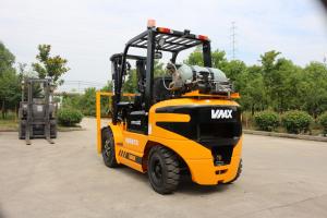 China CNG / Lp Gas Forklift With Nissan K21engine , Compact Electric Forklift wholesale