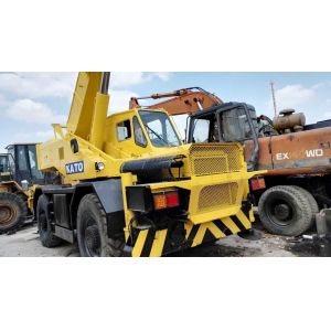 China Used KATO rough terrain crane KR25H 25ton for sale wholesale