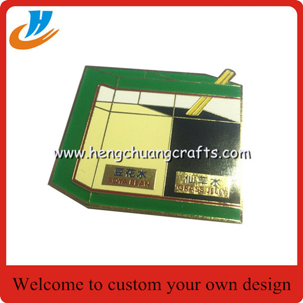 Cute cartoon logo pin badge round shape metal badge with custom