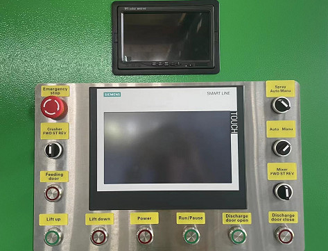 Auto 7500kg Kitchen Vegetable Waste Recycling Solid Waste Composting Machine