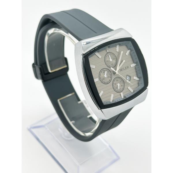 Customized Silicone Band Wrist Watches Minimalist Sport Quartz Watches