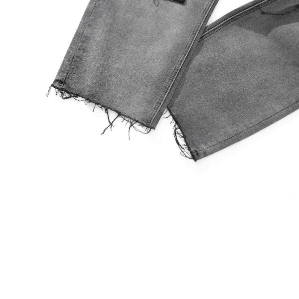 OEM MOQ 100pcs Black Ripped Jeans Fashion Men's Loose Pants Denim Manufacturer