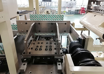 Disposable Diaper Packaging Machine Automated Operation CE / ISO Approval