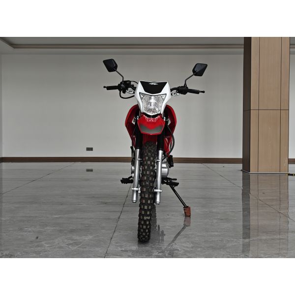 Custom Gasoline Dirt Bike 250cc off road trail motorcycle With Four Stroke Engine