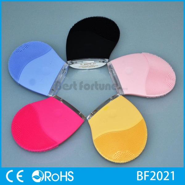 Sonic Rechargeable Facial Cleansing Brush Makeup Remove Cleanser