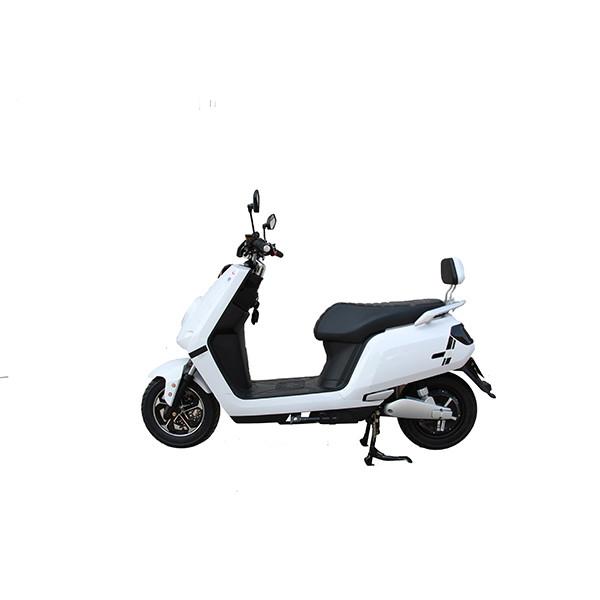 Quality On sale new model of electric mopeds scooter with lithuim battery and CE certificate for sale
