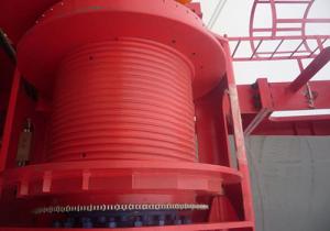 China 12Ton 16Ton Tower Crane Winch Alloy Steel High Power Red Color on sale