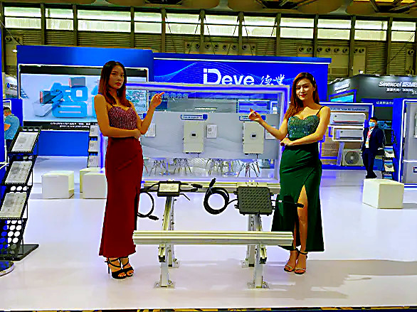 14Kw IP65 2MPPT Pure Sine Wave Hybrid Solar Inverter SUN-14K-SG01LP1-EU