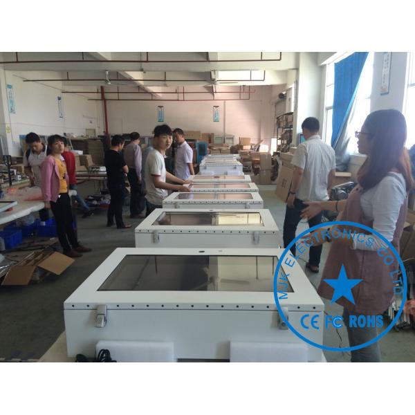 IP 65 Touch Screen Wifi Digital Signage Totem High Brightness Metal Case